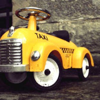 Taxi New York Retro Epoca