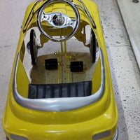 Taxi Chevrolet giallo